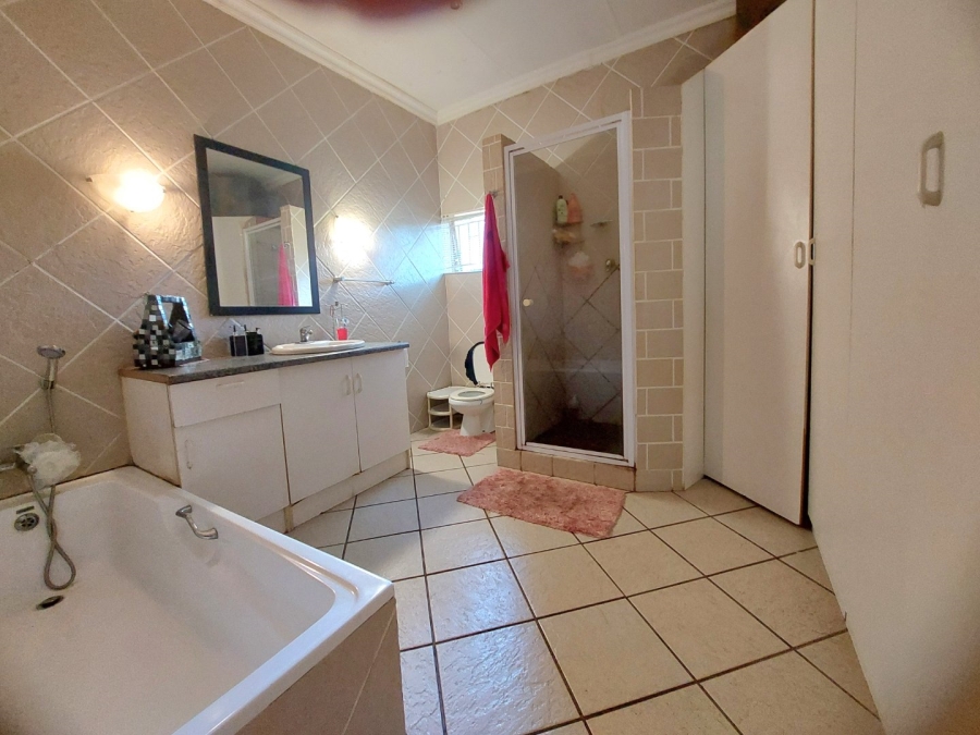 4 Bedroom Property for Sale in Brits North West